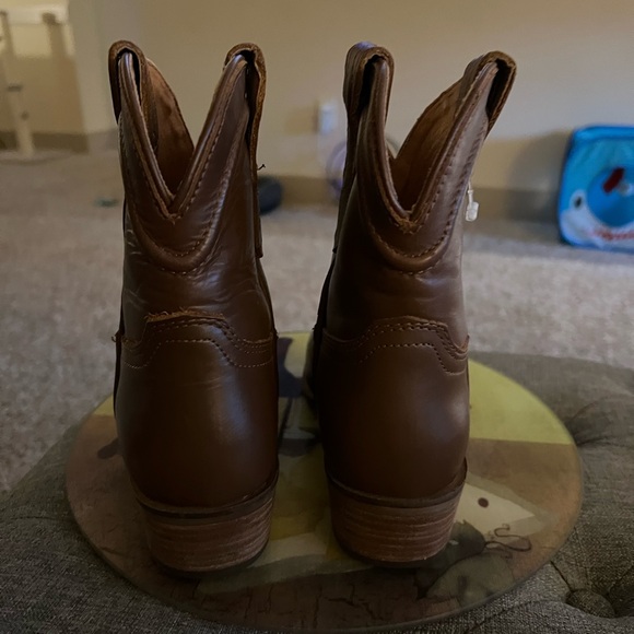 NWOB Gorgeous Dingo SEGUARO Brown/Tan LEATHER BOOTIE  6.5 - Picture 9 of 10